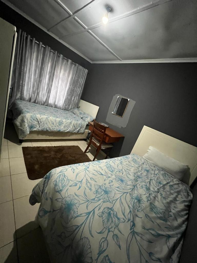 Hotel Golden Bamboo Nyanda Esterno foto